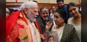 Legendary Singer Asha Bhosle Passes Away at 92; PM Modi and Fadnavis Offer Condolences
