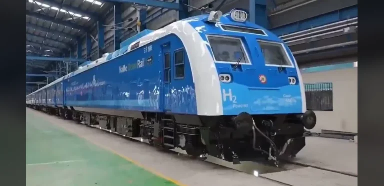 Railway Board Approves India’s First Hydrogen Train for Launch
