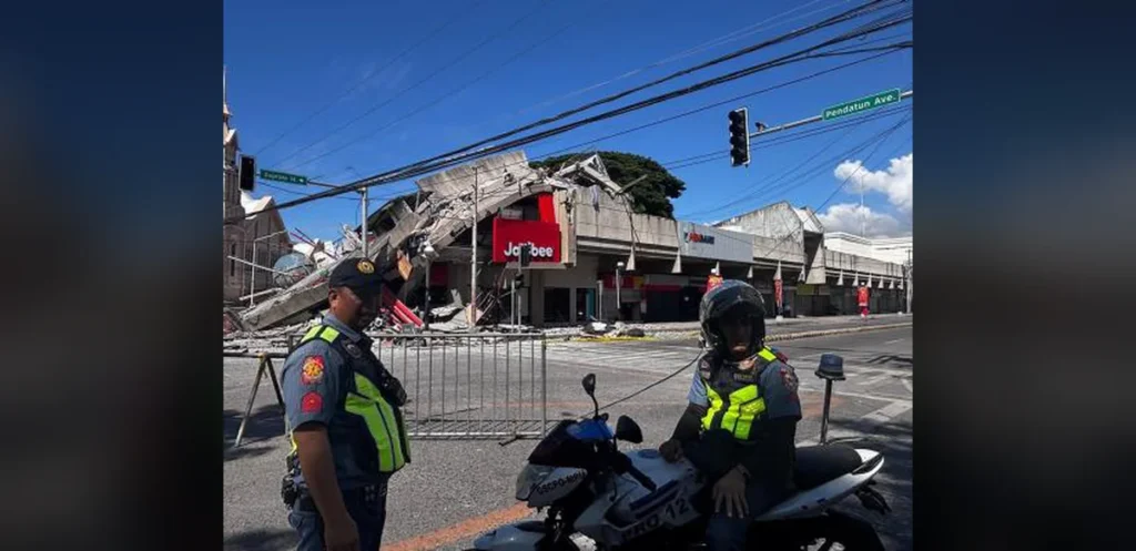 Strong earthquake hits southern Philippines, killing at least 37
