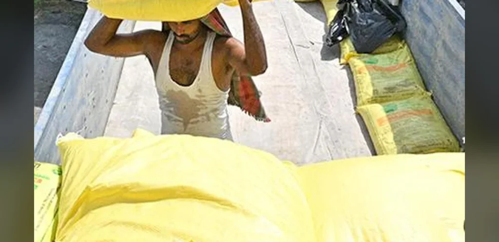 Agriculture Department Lowers Urea and DAP Needs Amid Weaker Monsoon Forecast