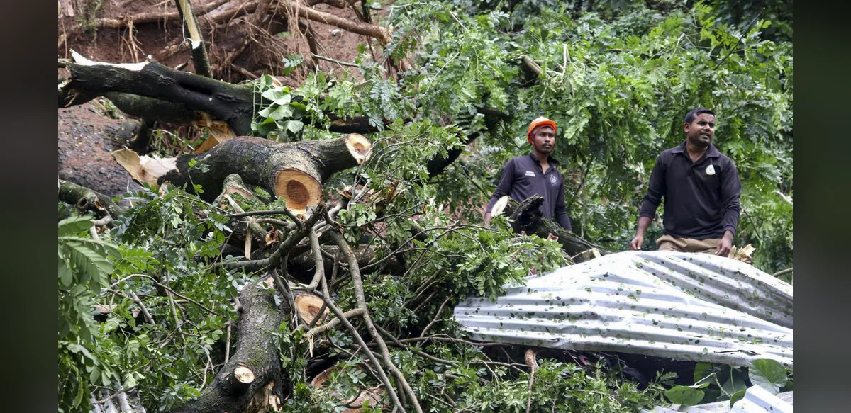 Floods and Landslides Kill Six in Northeast India