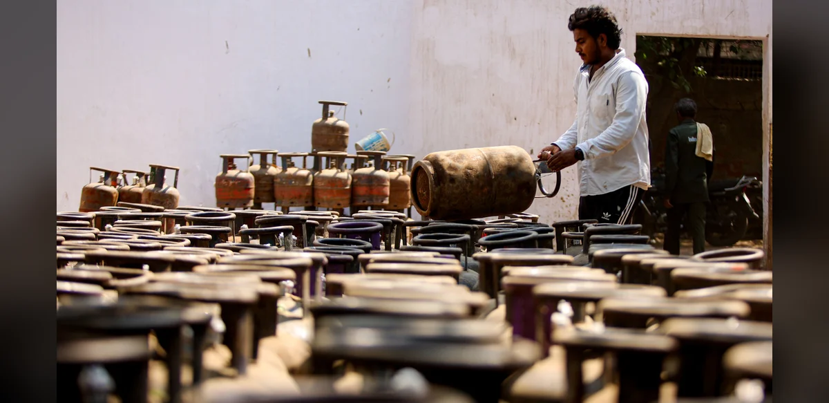 Commercial LPG Cylinder Price Reduced by Rs 183.50 from July 1