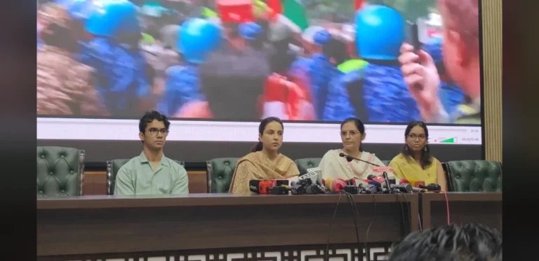 Families of Injured Delhi Police Officers Describe Attacks During Student Protest