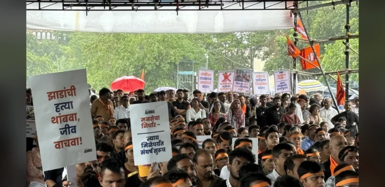 MNS Holds Protest Over Student’s Death, Criticizes Handling of NEET Demonstrations