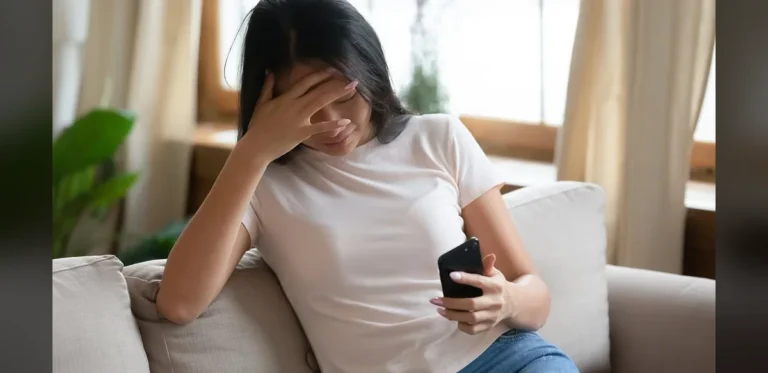 Half the internet goes down in mysterious outage