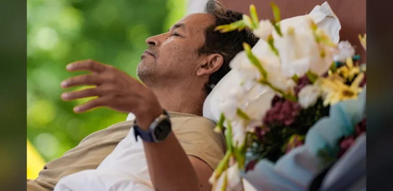 Activist Marks 20th Day of Fast as Doctors Warn of Health Risks