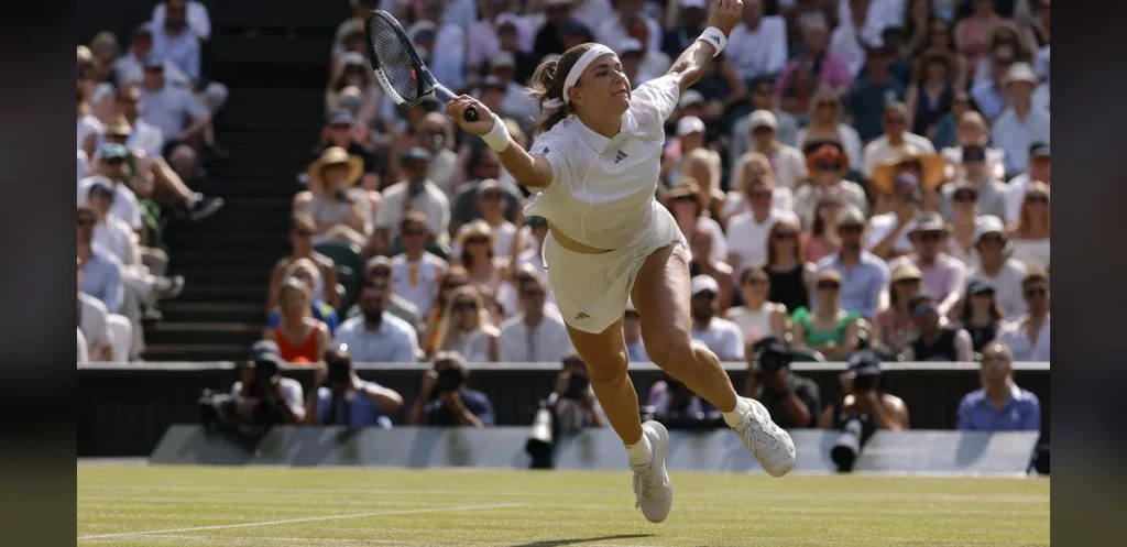 Muchova and Noskova to Meet in Wimbledon Women’s Final