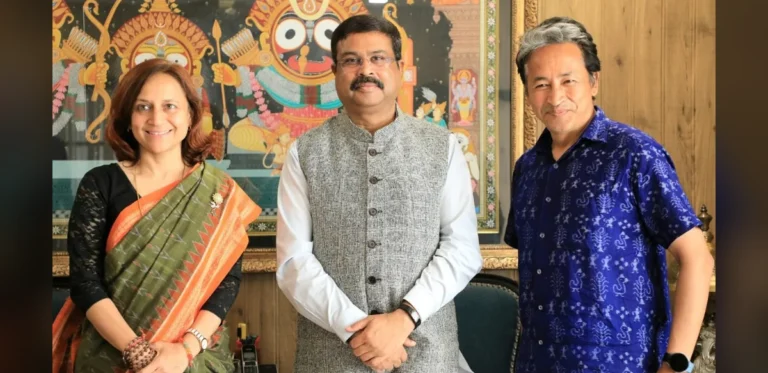 Education Minister and Activist Shift From Agreement to Dispute