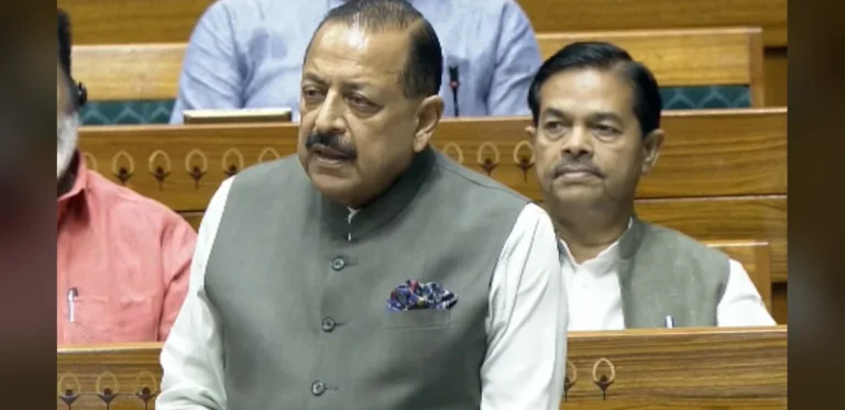 Opposition May Extend Debate on Anti-Paper Leak Bill