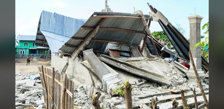 Earthquake Hits Indonesia’s East Nusa Tenggara Province, Leading to Evacuations and Casualties