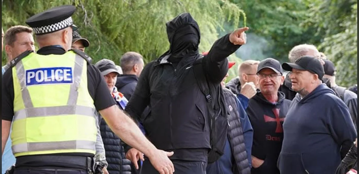 Far-Right Clashes in Glasgow Prompt Calls to Recall Scottish Parliament