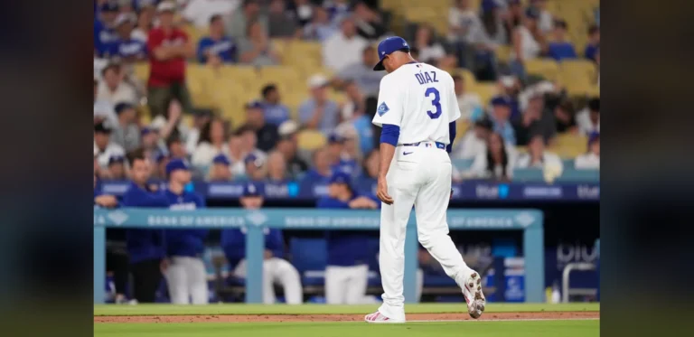 Bullpen Collapse Frustrates Dodgers Manager and Reliever