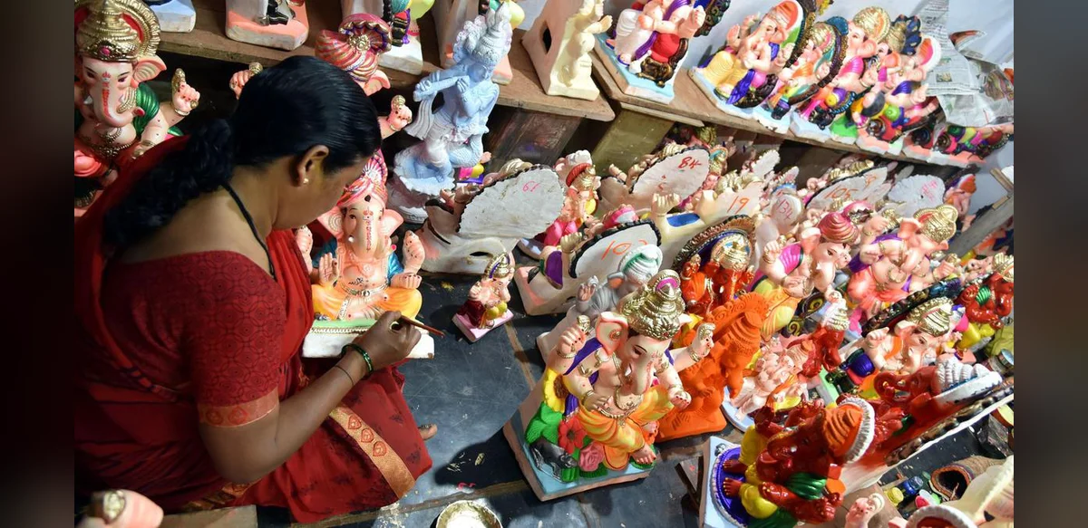 Dharwad District Administration Prohibits Plaster of Paris Ganesh Idols and Sets Penalty for Loud DJ Noise