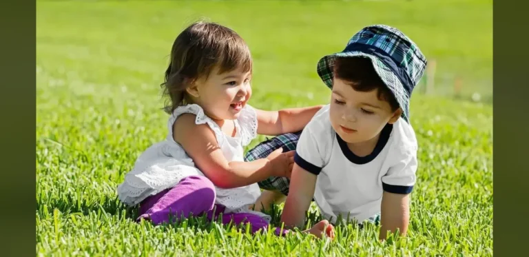 Short Three-Letter Baby Names Rise in Popularity