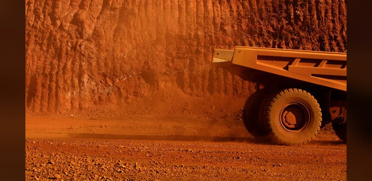 Fortescue Defends Decision Not to Suspend Executive Amid Harassment Allegations