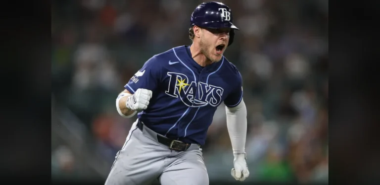 Rays Switch-Hitter Makes History With Homers From Both Sides in Victory