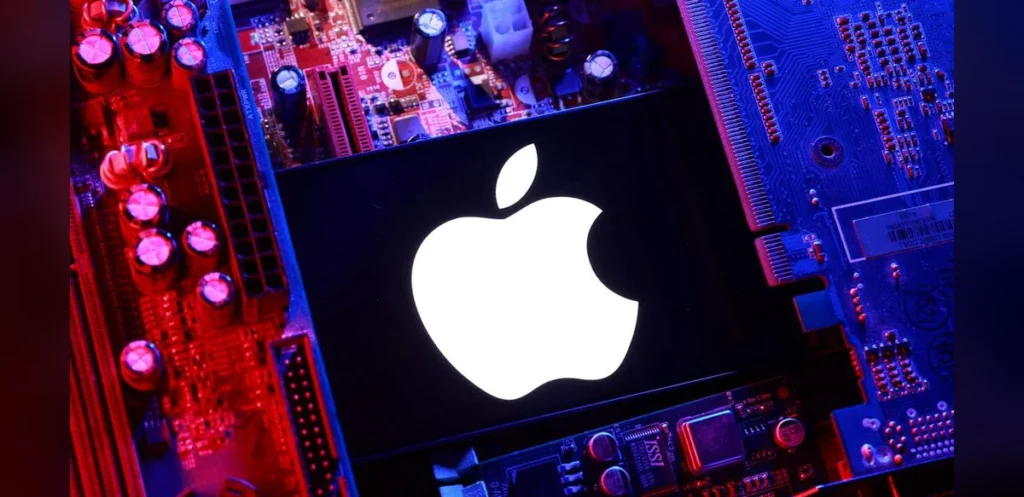 Apple Issues Spyware Alerts to Users in 110 Countries