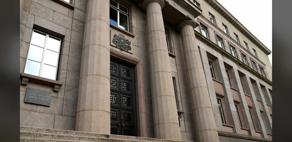 Another attempt required to find Latvia’s senior civil servant