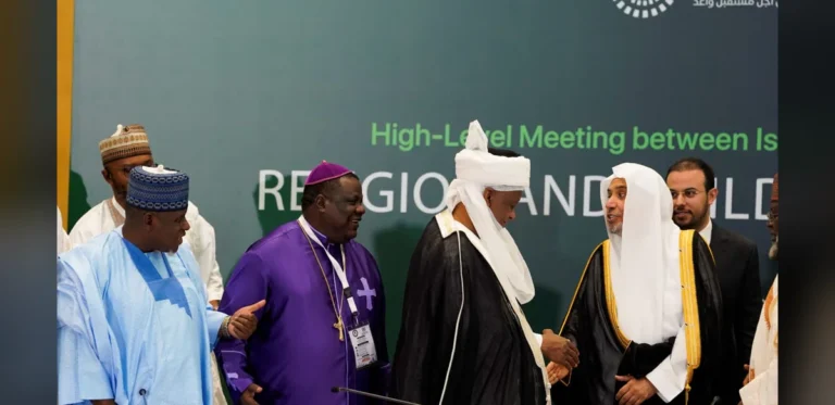 Muslim and Christian leaders sign interfaith peace pact in Abuja, Nigeria