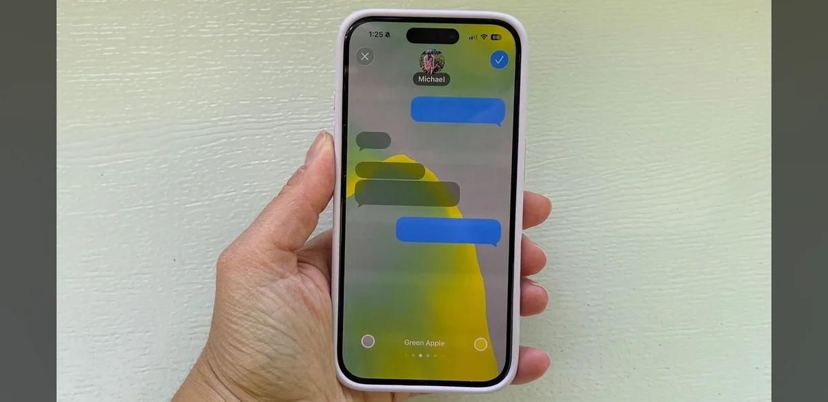 iPhone Users Can Now Customize Messages Backgrounds With One Key Limitation