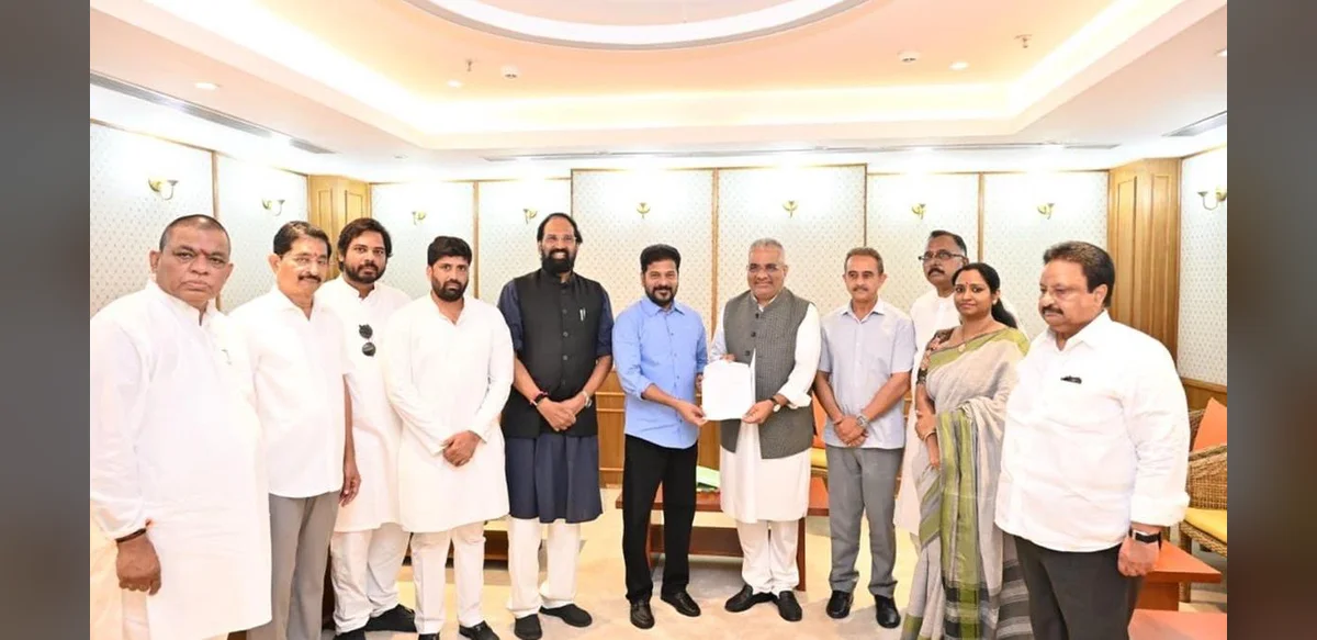 Telangana Chief Minister Seeks Centre’s Help to Raise Tummidihatti Barrage Height