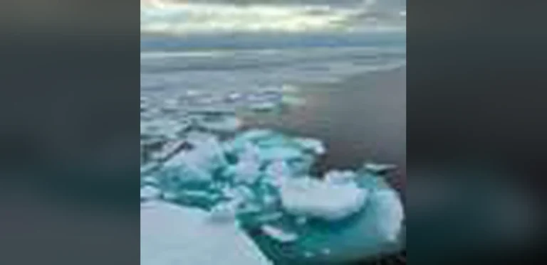 Arctic Cyclone Clusters Weaken Sea Ice and Heighten Coastal Storm Risks