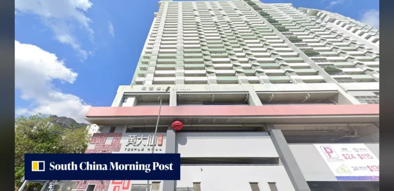 Man found with knife wounds before another falls to death at same Hong Kong block