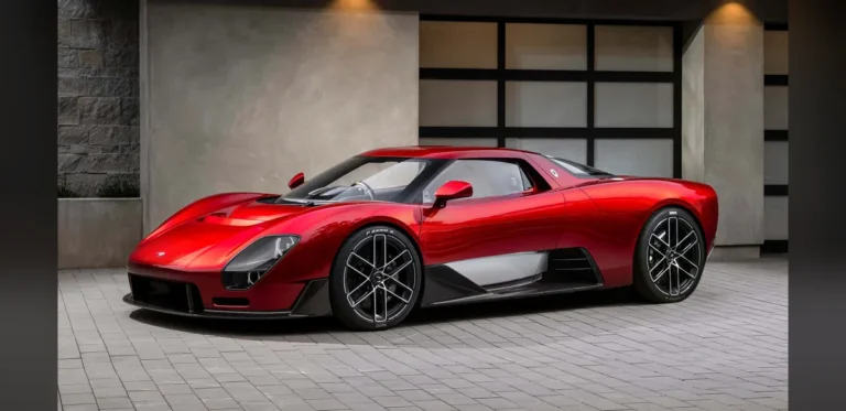 McLaren Revives Manual Transmission in Latest Supercar