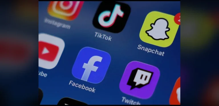 Human Rights Watch Reports Social Media Content from Colombian Armed Groups Targets Youth Recruitment