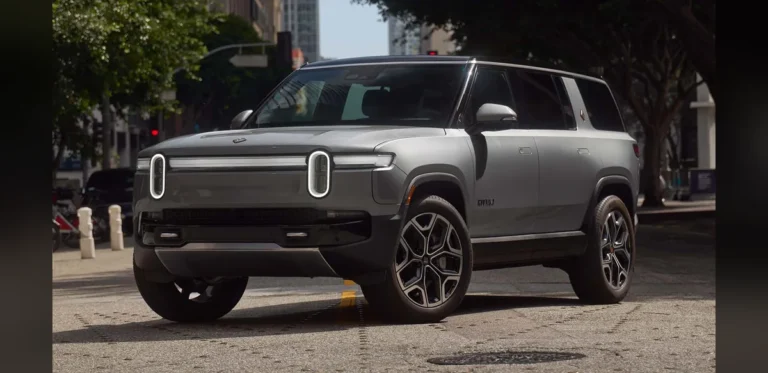 Rivian Adds Second-Row Captain Chairs to 2027 R1S as Part of Trim Updates