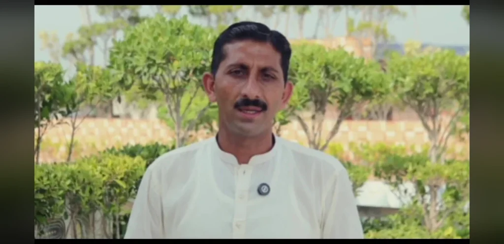 Pakistani Man Plants Thousands of Trees to Create Home Garden for Mother