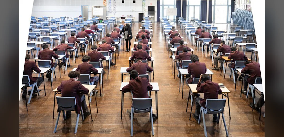 Classroom screen time quietly driving down Victorian student results