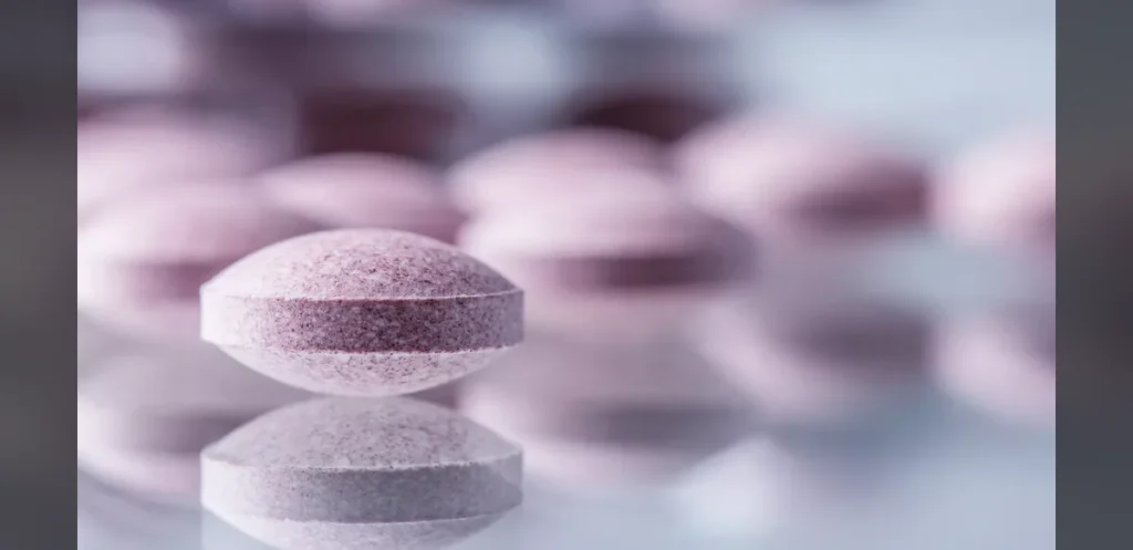 New Research Explores Peptide-Antibiotic Conjugates to Combat Drug-Resistant Pathogens