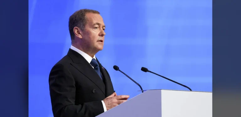 Russian Security Official Accuses European Leaders of Backing Terrorism in Ukraine