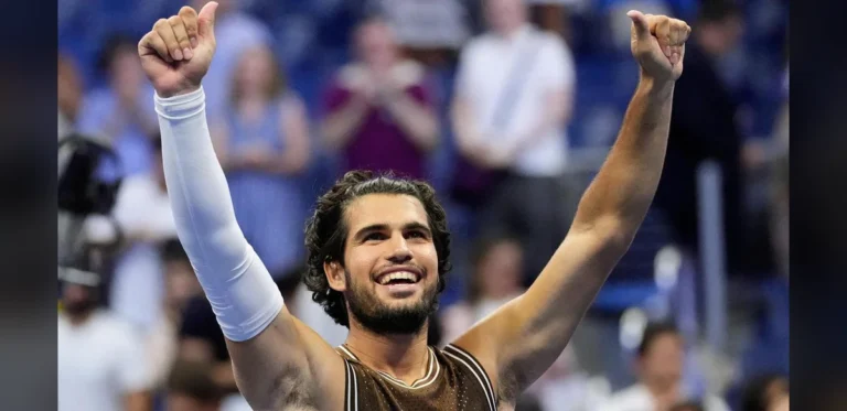 Carlos Alcaraz recovers after dropping the first set to reach the third round at the U.S. Open