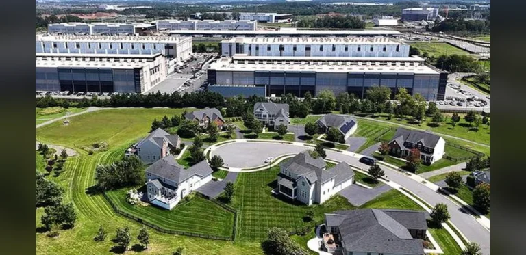 Google, TCS, and the Physics of Air-Cooling a Large Data Centre Explained