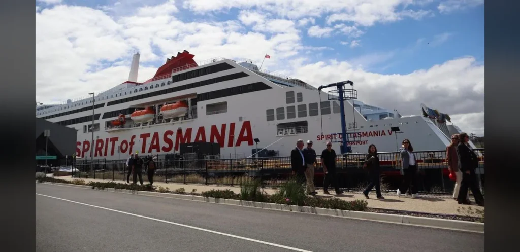 New Spirit of Tasmania ferries embark on historic trip